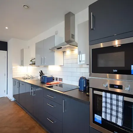 Apartment Life Top-floor 2-bed 1-bath In Ancoats Manchester