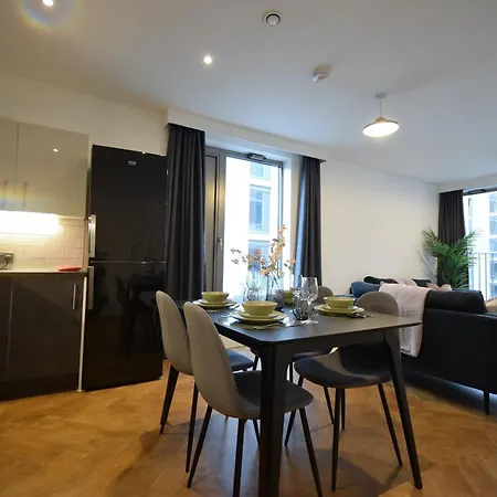 Life 2-bed 1-bath In New Cross