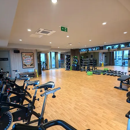 Life - 2-bed 1-bath Top-floor In New Cross 公寓