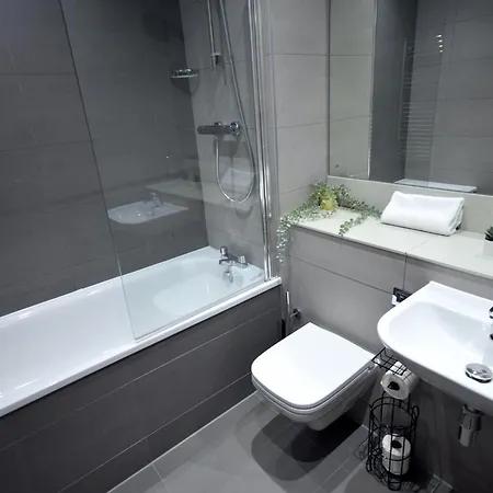 Апартаменты Life 2 - 2-bed 1-bath In New Cross Манчестер
