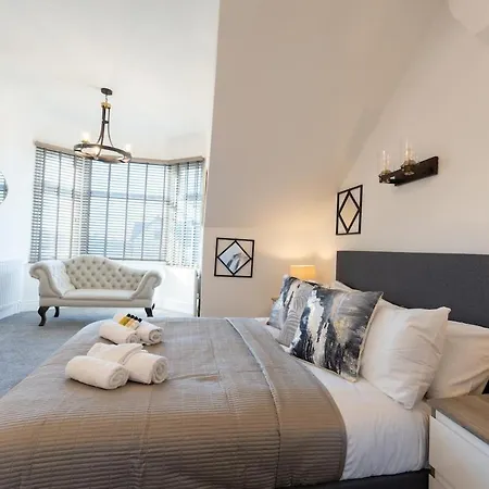 Richmond Retreat - Luxurious And Comfortable Spacious 2 Floor * Manchester