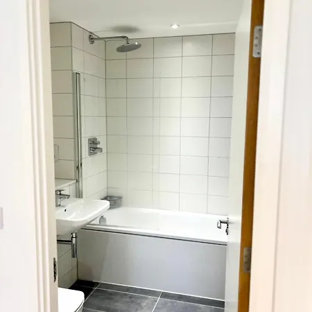 Cosy Centre 2 Bed