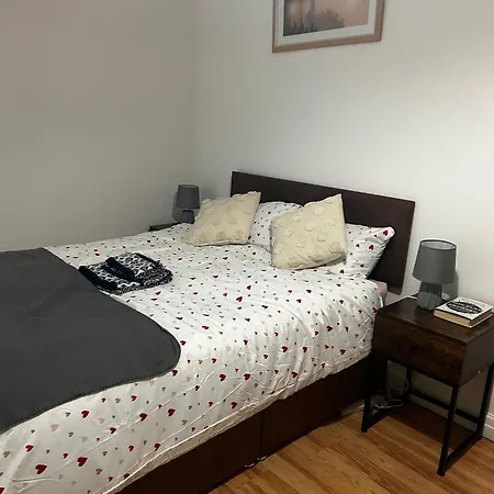 Stunning 4bedrooms Flat Manchester