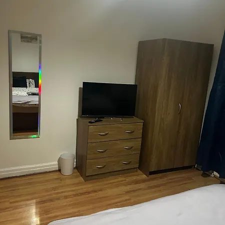 Ferienhaus Stunning 4bedrooms Flat Manchester