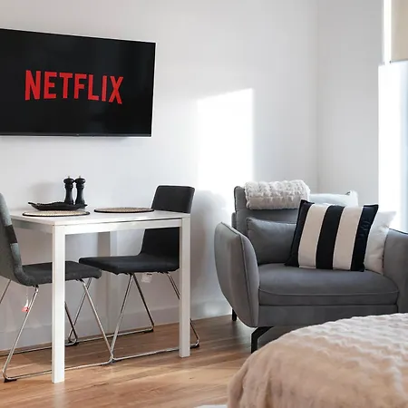 New! 1br In Media Free Wifi Manchester