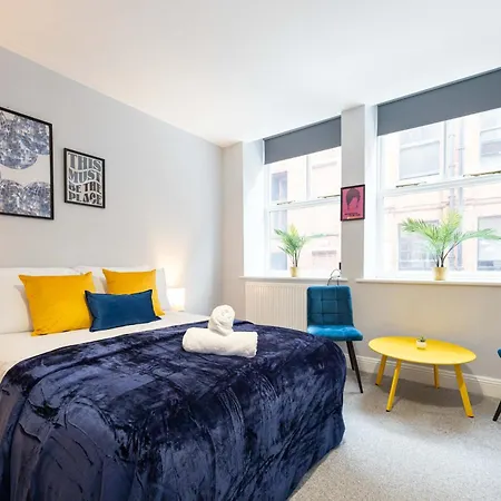 公寓 3 Bed Canal St Flat Sleeps 9 Centre 曼彻斯特