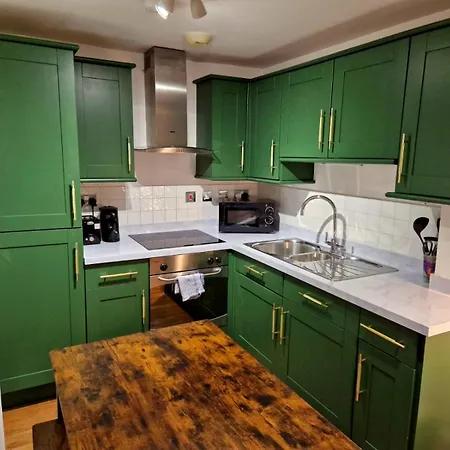 1 Bed Northern Quarter Flat Tib Street *
