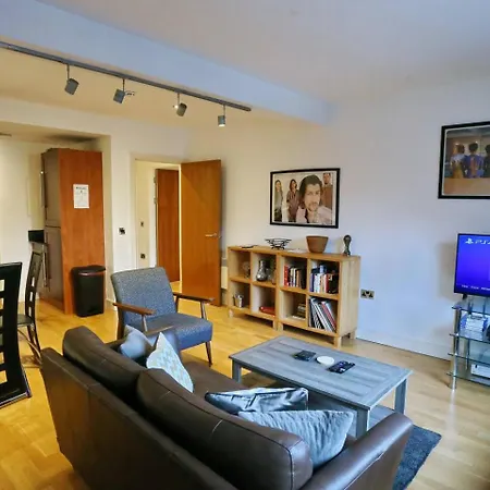 דירה Pass The Keys Quirky Flat In The Heart Of The