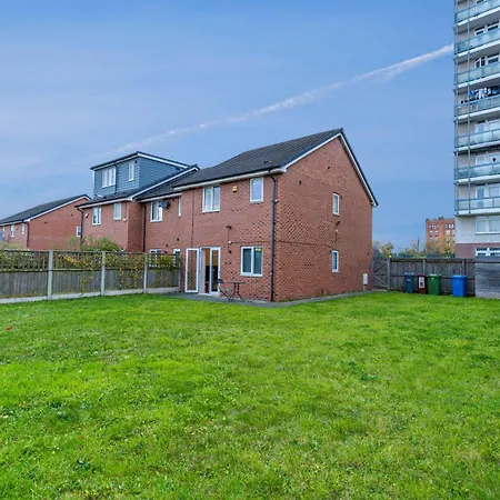 Cosy Modern 3-bed Near Etihad, Coop Arena - Ao Arena And Center