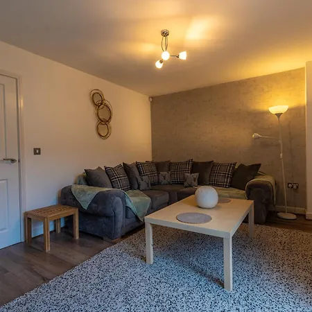 Cosy Modern 3-bed Near Etihad, Coop Arena - Ao Arena And Center Casa de Férias