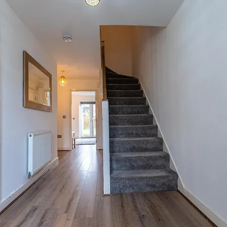 Cosy Modern 3-bed Near Etihad, Coop Arena - Ao Arena And Center * Manchester