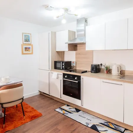 Apartman Mega1 Luxury Spacious 1bedroom Apartment, *