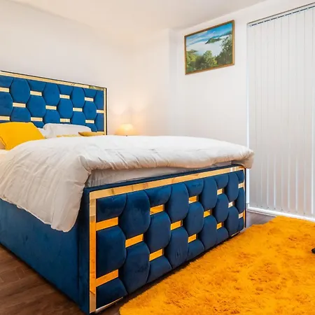 Mega1 Luxury Spacious 1bedroom Apartment, Apartman Manchester