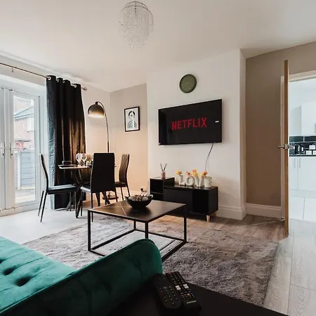 Spacious 3-bed In Didsbury * Manchester