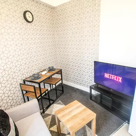 Cozy And Charming - 1 Bedroom - Free Parking, Transit Links, Close To Stadiums Appartement