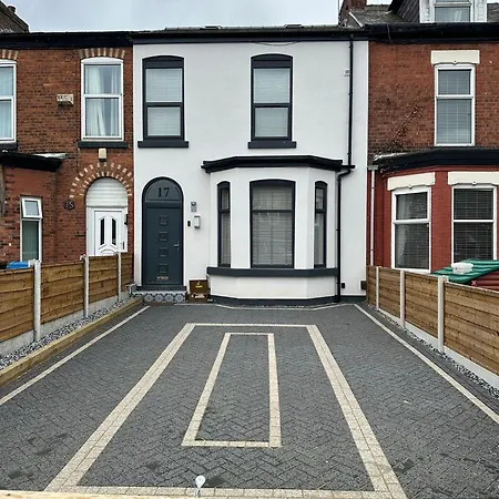 Luxury 6 Bed Near Centre With Cinema & Games 5 Bathrooms Βίλα *