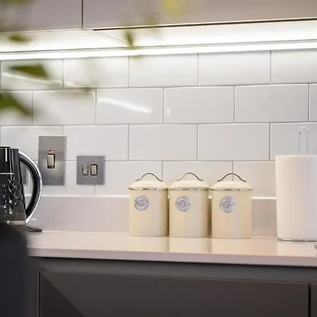 Apartamento Modern Highrise Luxury *