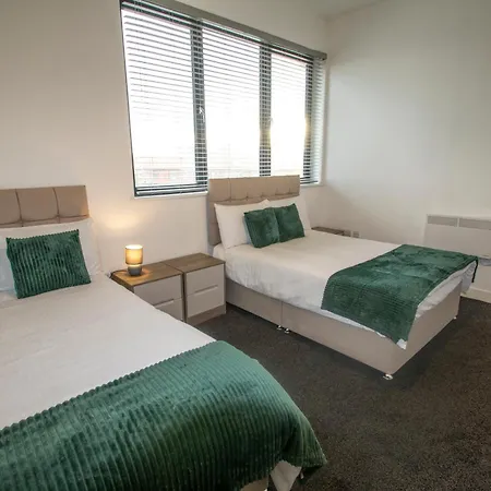 Spacious 2br Flat Stadium Links Manchester