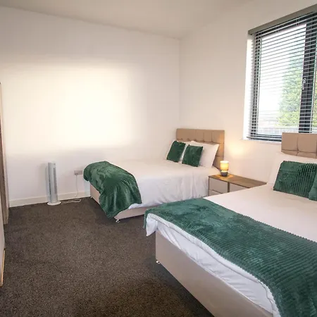 Apartment Spacious 2br Flat Stadium Links