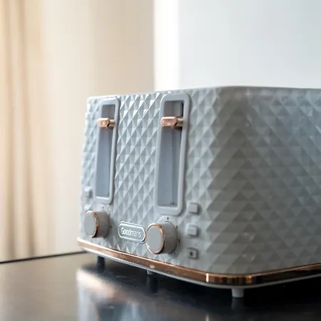 Apartament Quay House - Salford - 2bdr Sleeps 7, Spacious & Quiet - Free Parking - Close To Centre, United & The Lowry *