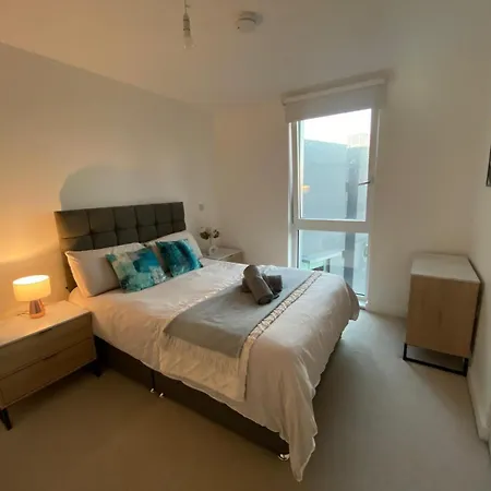 Appartement Modern 2 Bed - City Centre - Gym Access - Free Wifi