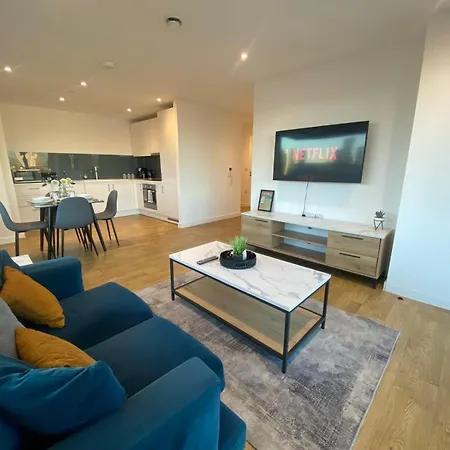Appartement Modern 2 Bed - City Centre - Gym Access - Free Wifi *