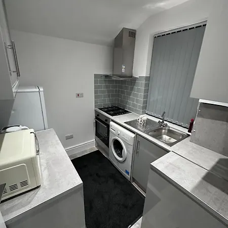 Modern Two-bedroom Apartmán