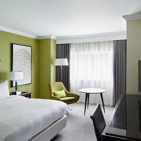 Hotel Delta By Marriott Airport 4*