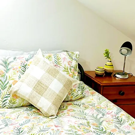 Cosy 3bdr In Levenshulme-close To Centre And Stockport Town- Free Parking- Wifi Holiday home