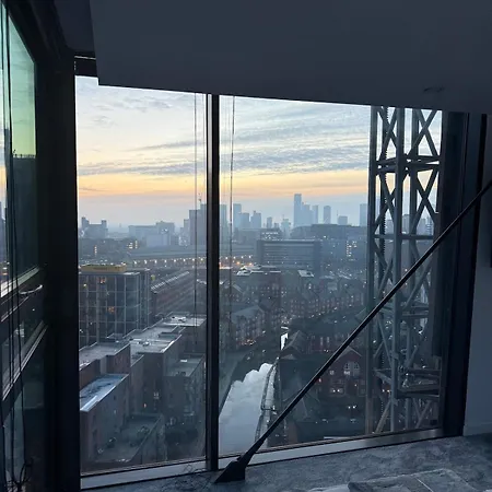 Velvet View In The Heart Of Mcr Apartment *