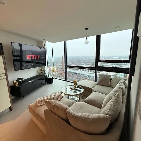 Velvet View In The Heart Of Mcr Apartment Manchester