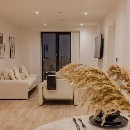 Appartement Bianco 2br With Views *