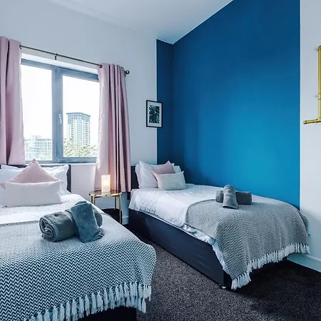 Appartement Free Parking, Sleeps 6, Spacious Home, Prime Salford Location Manchester