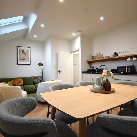 Apartment Cityescape - 2br En-suite Sofa Bed Nq
