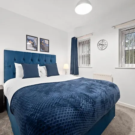 Lovely 3bedroom House, 7mins Drive To Center, Etihad Stadium & Coop Live Arena