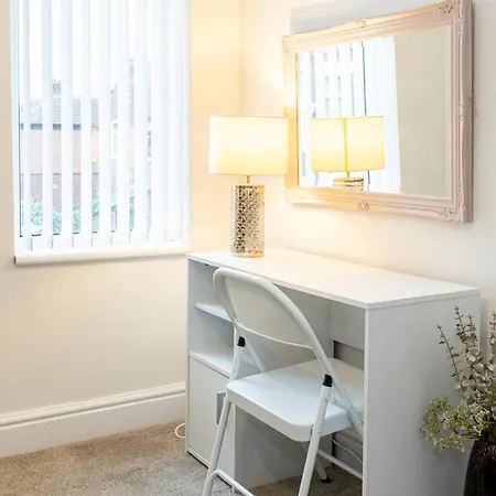 Urban Haven Hall Luxury Rusholme, Near Centre Hospitals * Manchester