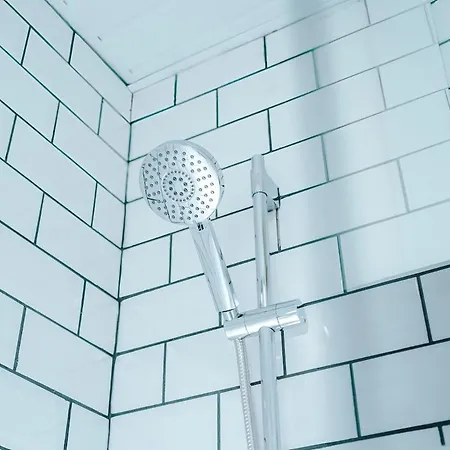 Апартаменты Free Park, Sleeps 8, Stunning In Salford, Long Term Disc, Perfect For Groups Манчестер