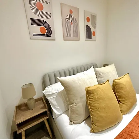 Free Parking - 2br Mcr Centre