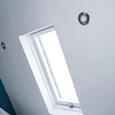 Charming Victorian Retreat 4br House In בית נופש מנצ'סטר