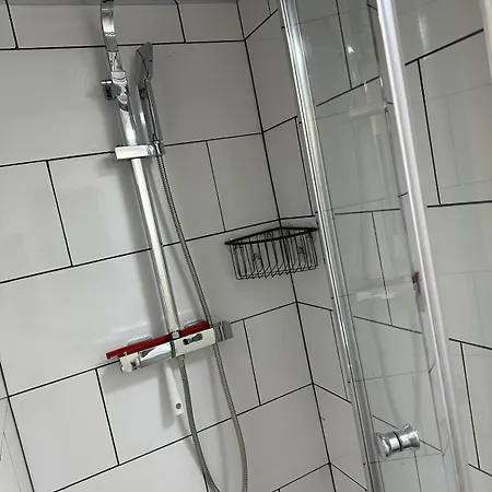 Apartamento Newly Built Private Ensuite