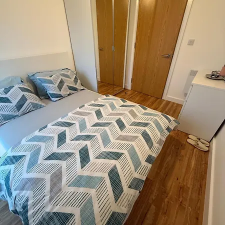 The Urban Escape In Media - A Private And Bathroom In A Shared *