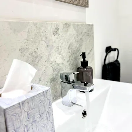 Appartement Stylish Spacious 1bd Apt-kingbed-10min Heaton Park