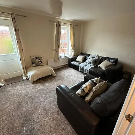 Chadderton Holiday home