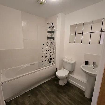 アパート 2br Apt, Etihad Stadium, Access, Sleeps 6 マンチェスター