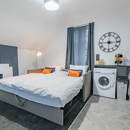 Cosy Apt By Kammili Properties - Manchester With Free Parking, Near City Centre *