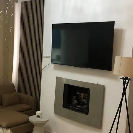Spacious 2-bed Near Etihad-games Room-free Parking Manchester