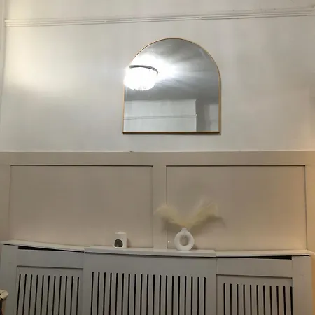 Spacious 2-bed Near Etihad-games Room-free Parking Manchester