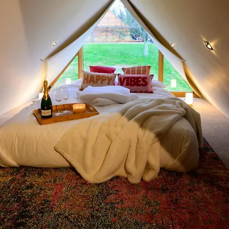 East Barn- Luxury Countryside *