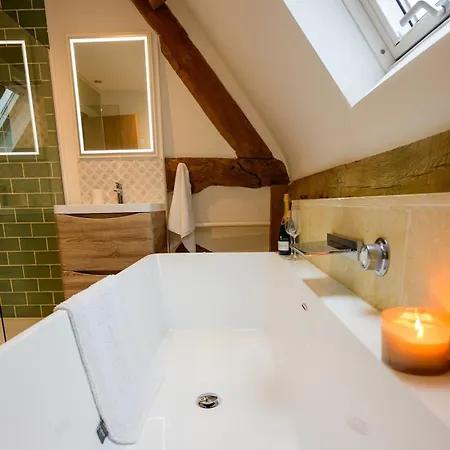 Feriehus East Barn- Luxury Countryside *