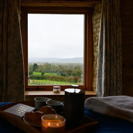 East Barn- Luxury Countryside Holiday home